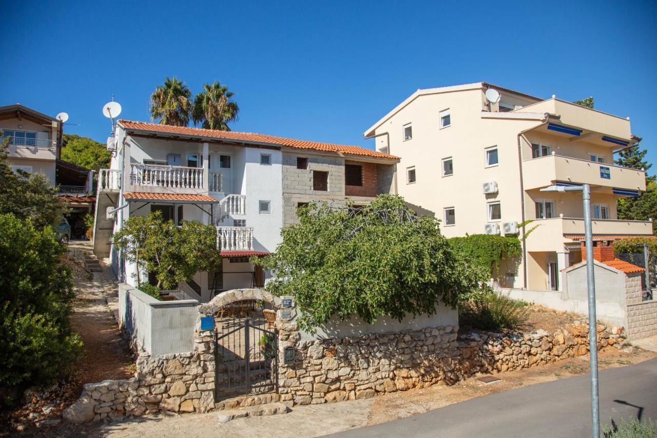 Apartments By The Sea Milna, Vis - 8895 Rukavac  Extérieur photo