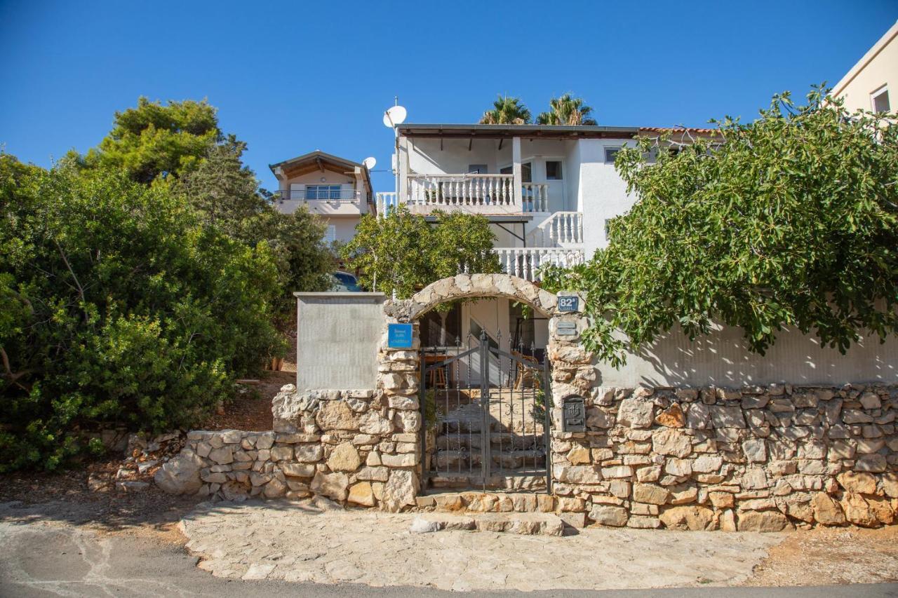 Apartments By The Sea Milna, Vis - 8895 Rukavac  Extérieur photo